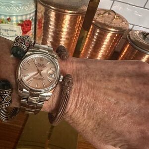 Twisted wire bracelet.